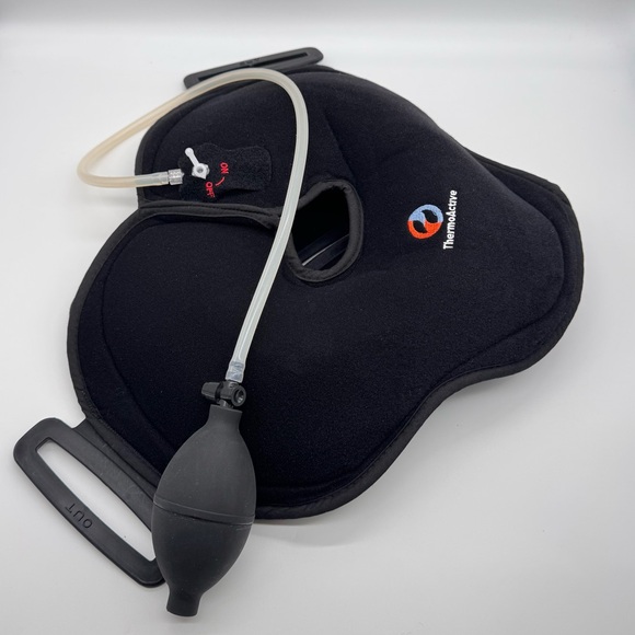 ThermoActive Compression Therapy Shoulder Support. - Picture 3 of 5